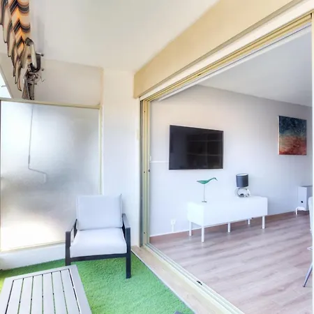 アパート Silvaplana Furnished Studio *